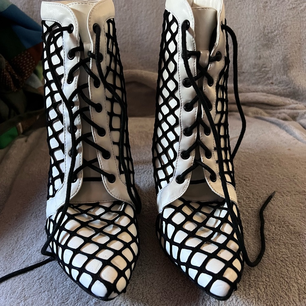 Lemon Drop Netted Pointy Toe Lace Up Black White High Heel Bootie